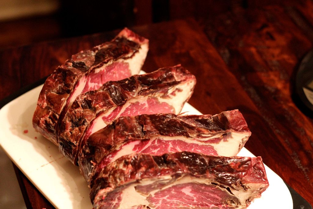 UMAi Dry Short Loin Packet & VacMouse 1 UMAi Dry Short Loin Packet & VacMouse