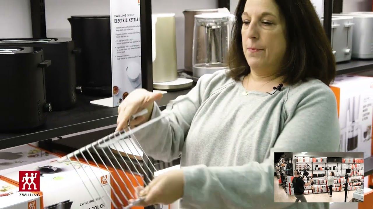 ZWILLING Enfinigy 2 Long Slot Toaster | Black Matte 6 ZWILLING Enfinigy 2 Long Slot Toaster | Black Matte - Image 6